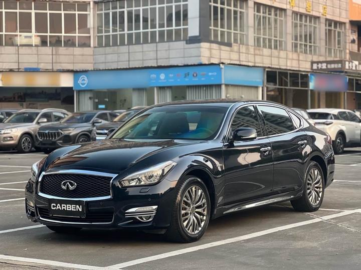 Q70 2015 Q70L 3.5L Hybrid Luxury