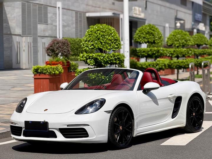 718 2018 Boxster 2.0T