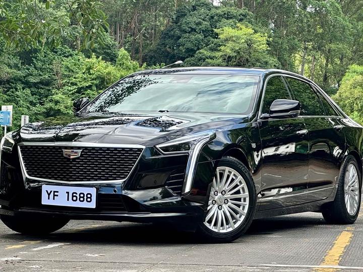 CT6 2022 28T Luxury