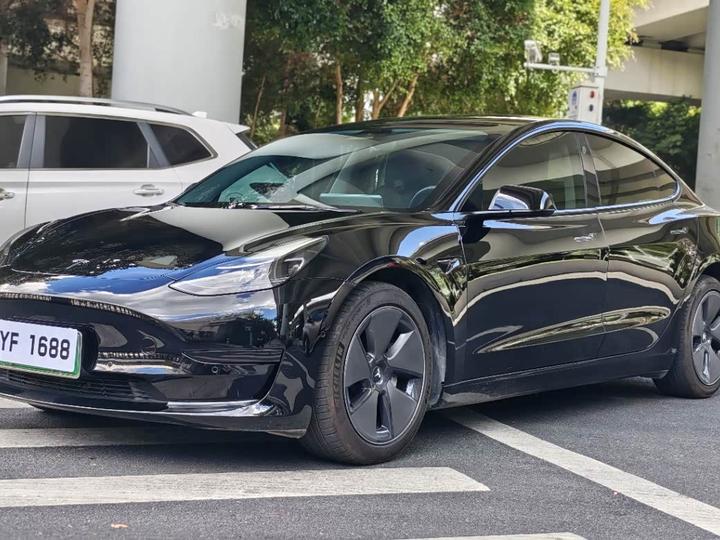 Model 3 2022 RWD