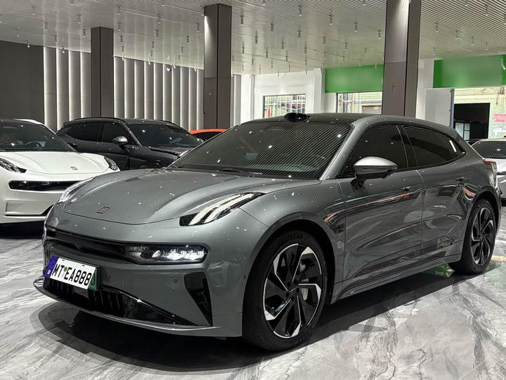 001 2024 WE 95kWh AWD