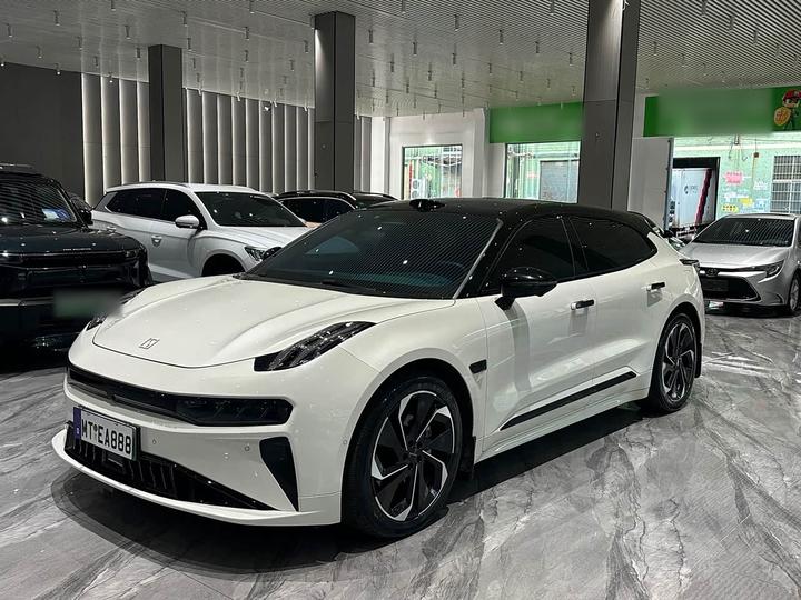 001 2025 WE 95kWh AWD