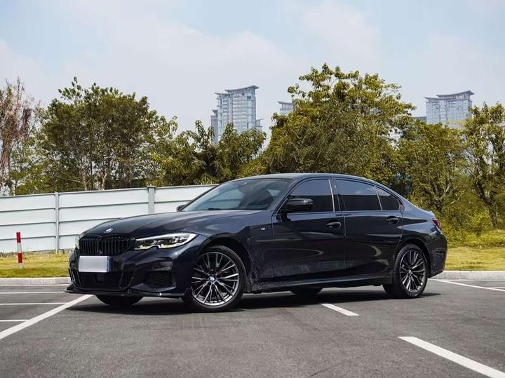 3 Series 2022 Facelift 330Li xDrive M M Sport Night Package