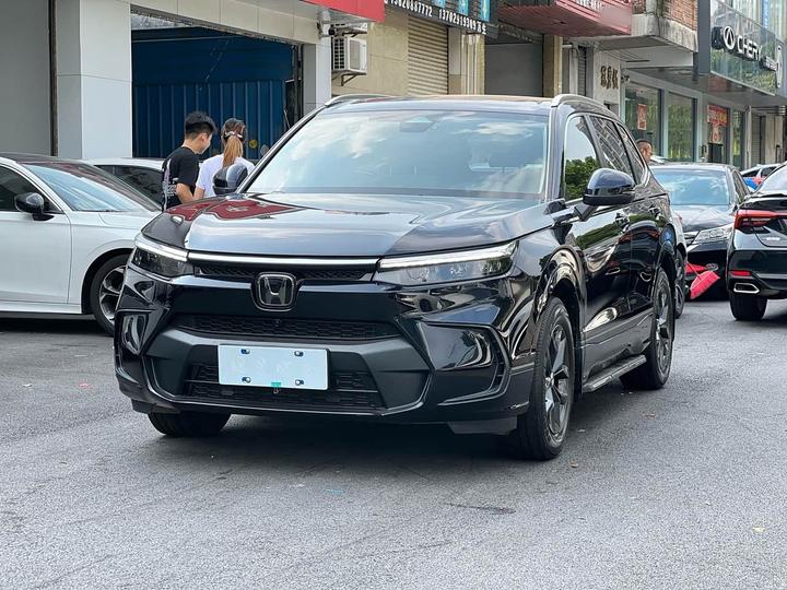 Breeze 2023 240TURBO RWD Luxury 5-Seater