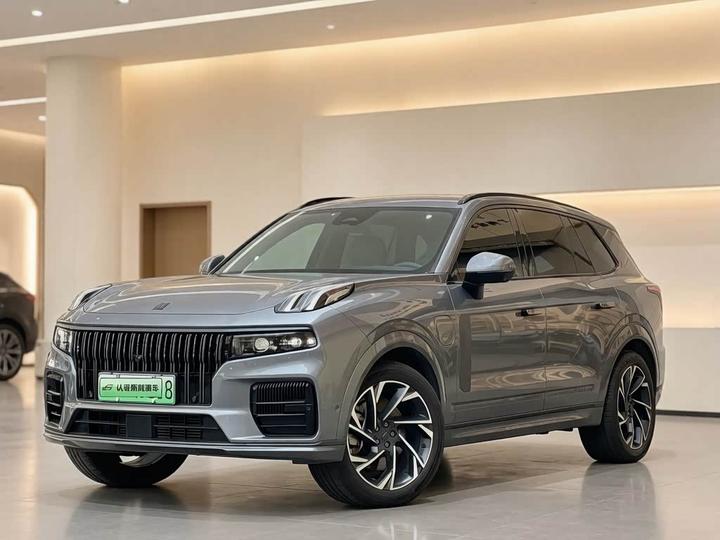 09 EM-P 2021 2.0T PHEV Halo 6-Seater
