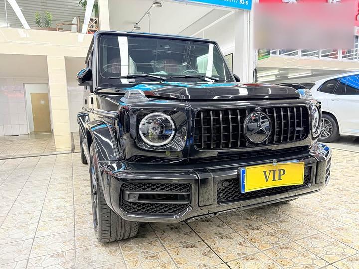 G-Class 2023 G 400 d photo 2