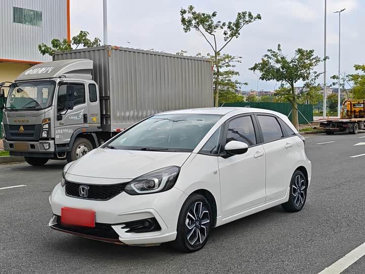 LIFE 2021 1.5L CVT SPORT Heartbeat