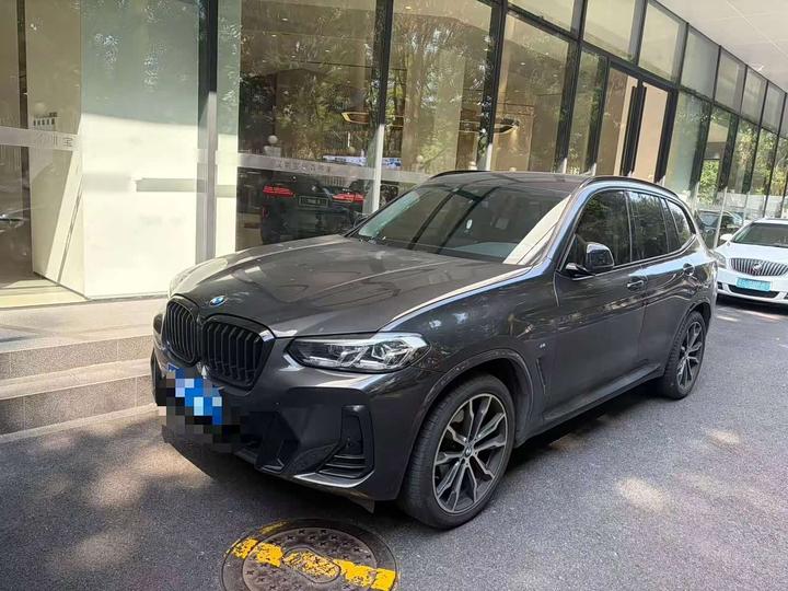 X3 2022 xDrive30i Leading M Night Package