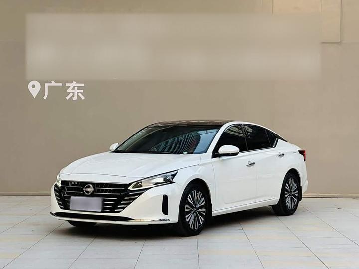 Teana 2022 2.0L XL-TLS Enjoy