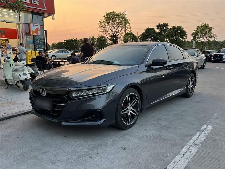 Accord 2022 260TURBO Phantom Night Premium