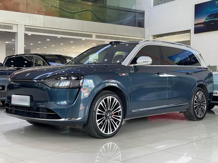 M9 2024 EREV Ultra 42kWh 6-Seater