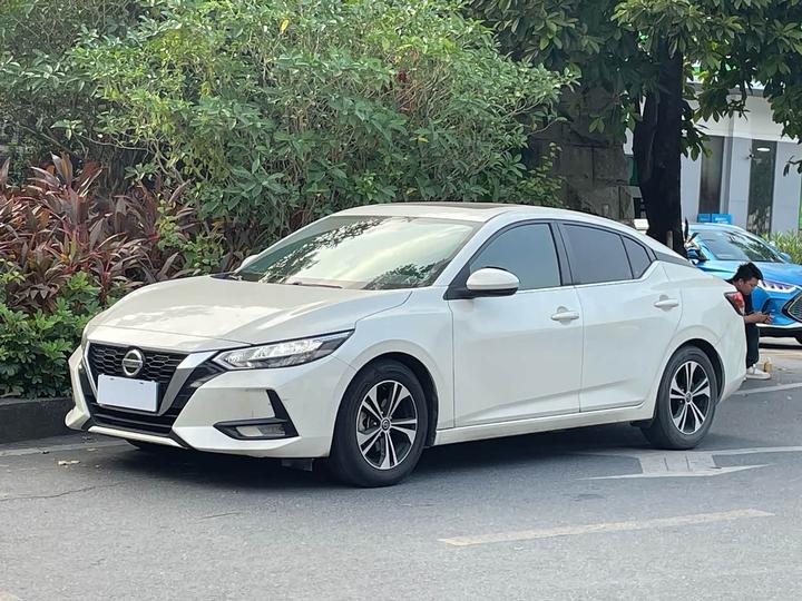 Sylphy 2021 1.6L XL CVT Enjoy