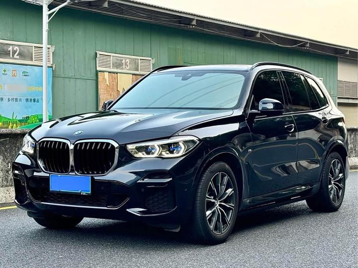 X5 Imported 2022 xDrive30i M Sport Package