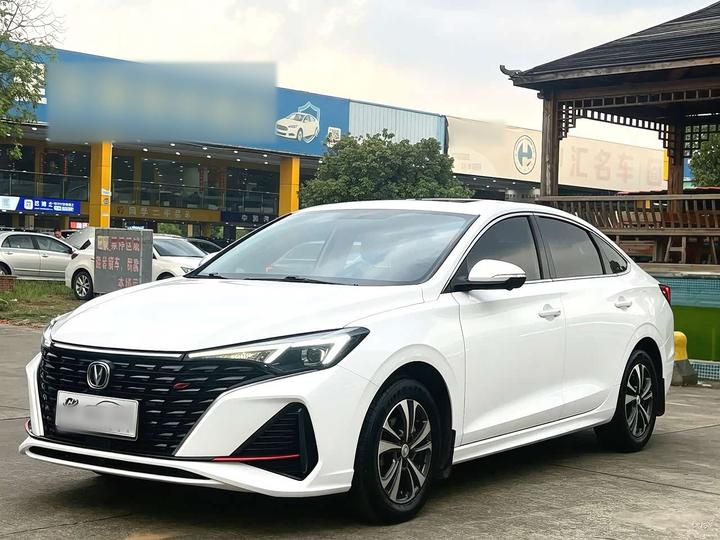 Eado 2022 PLUS NE 1.4T GDI DCT Premium