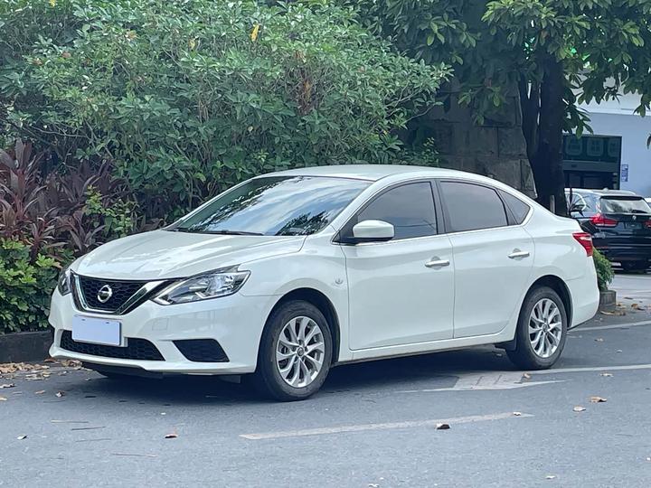 Sylphy 2024 Classic 1.6XE CVT Comfort