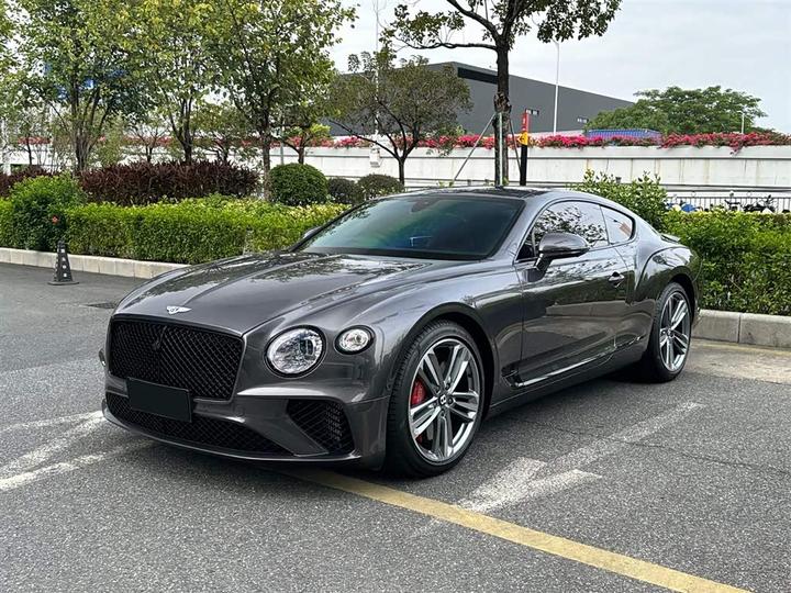2022 4.0T GT V8