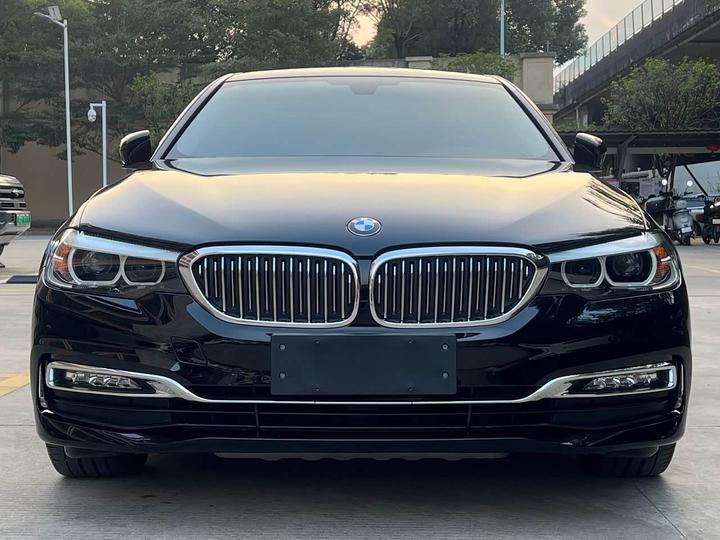 5 Series 2018 Facelift 530Li xDrive Luxury