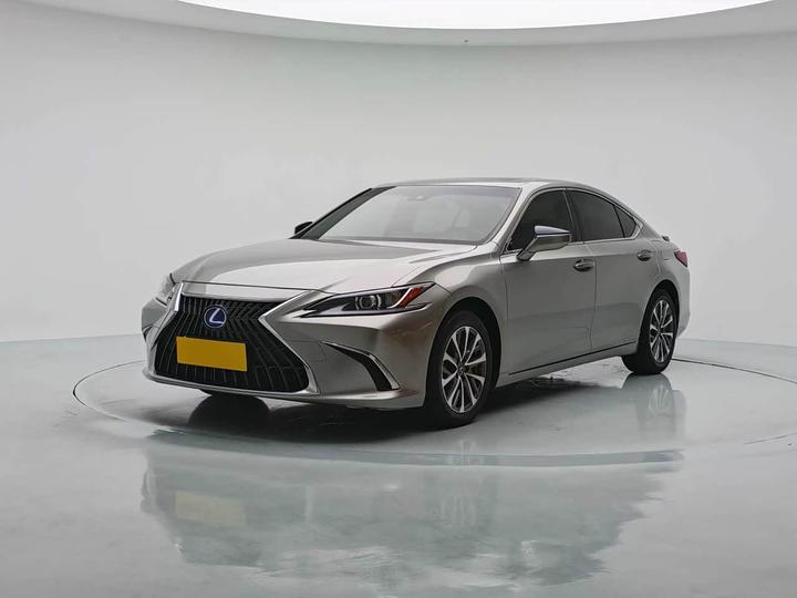 ES 2022 300h Exclusive