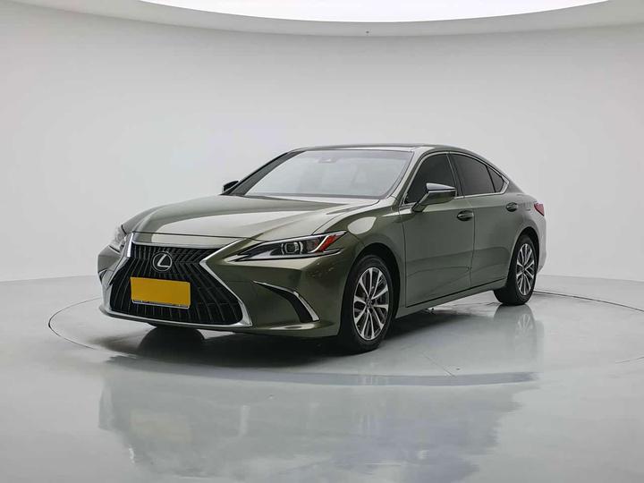 ES 2021 200 Luxury