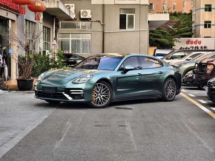 Panamera 2021 Panamera Turbo S Executive Extended 4.0T