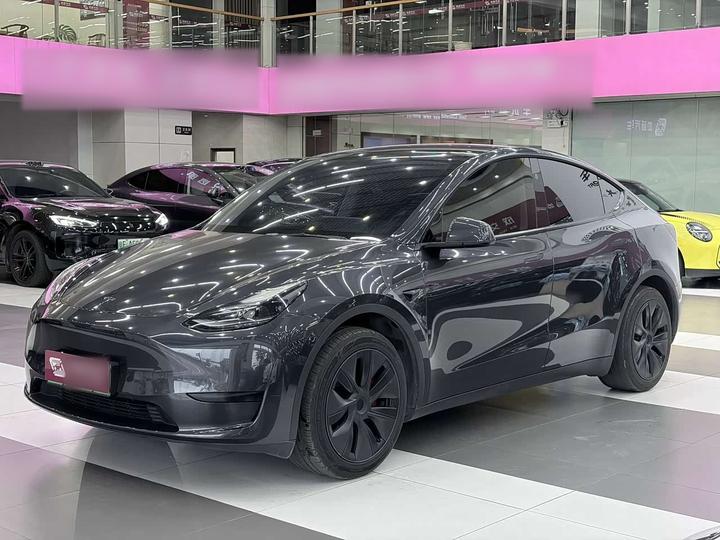 Model Y 2024 RWD