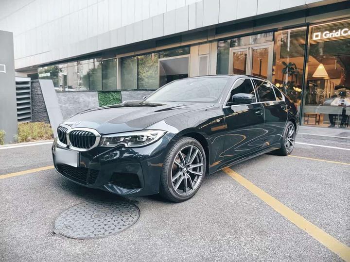 3 Series 2022 325Li M Sport Package