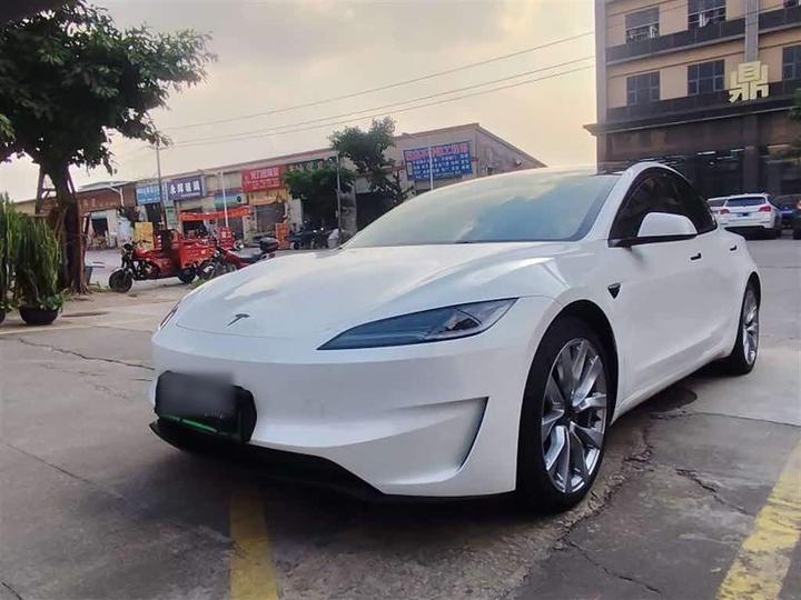Model 3 2023 Long Range AWD