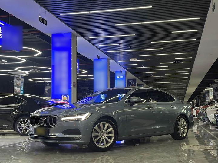 S90 2017 T5