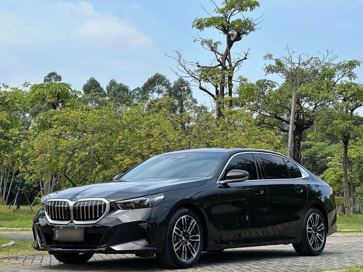 5 Series 2026 Facelift 530Li Leading M Sport Package