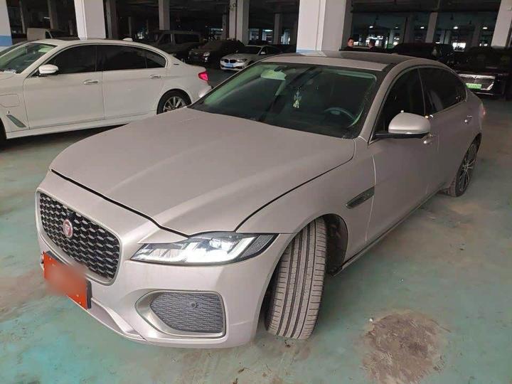 XFL 2022 XFL 2.0T P250 RWD Exclusive Luxury