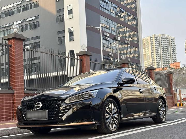 Teana 2024 2.0L SV