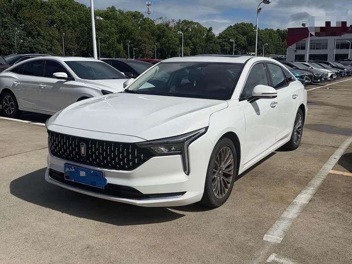 Bestune B70 2023 3rd Gen 1.5T AT 70 Anniversary Edition