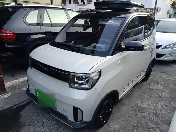 Hongguang MINIEV 2022 GAMEBOY 200km LFP