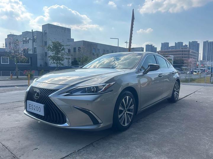 ES 2018 200 Luxury China V