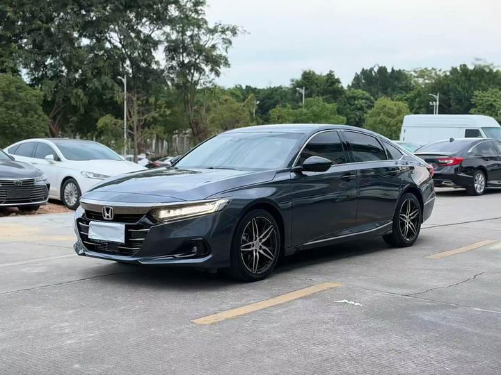Accord 2022 260TURBO Phantom Night Premium
