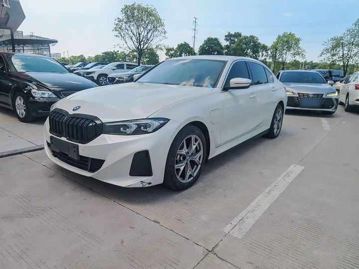 i3 2022 eDrive 35 L