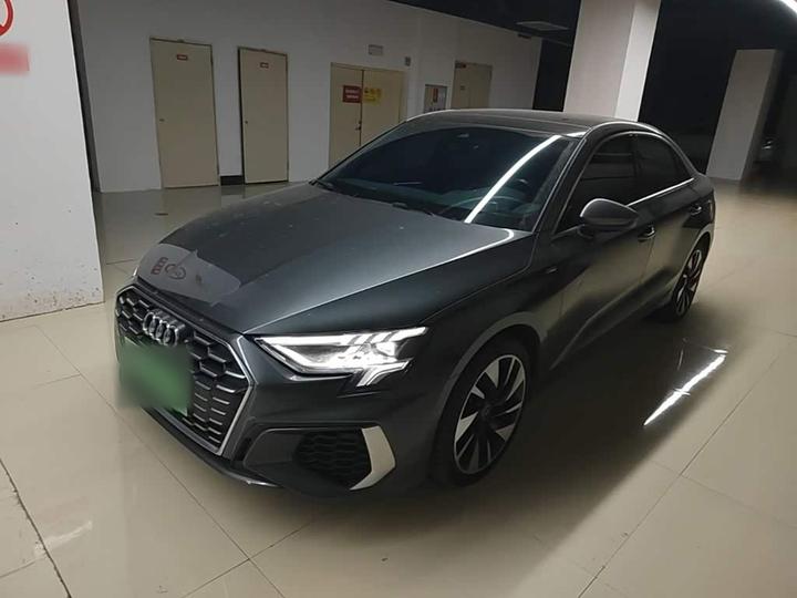 A3 2023 Facelift A3L Limousine 35 TFSI Fashion Sport