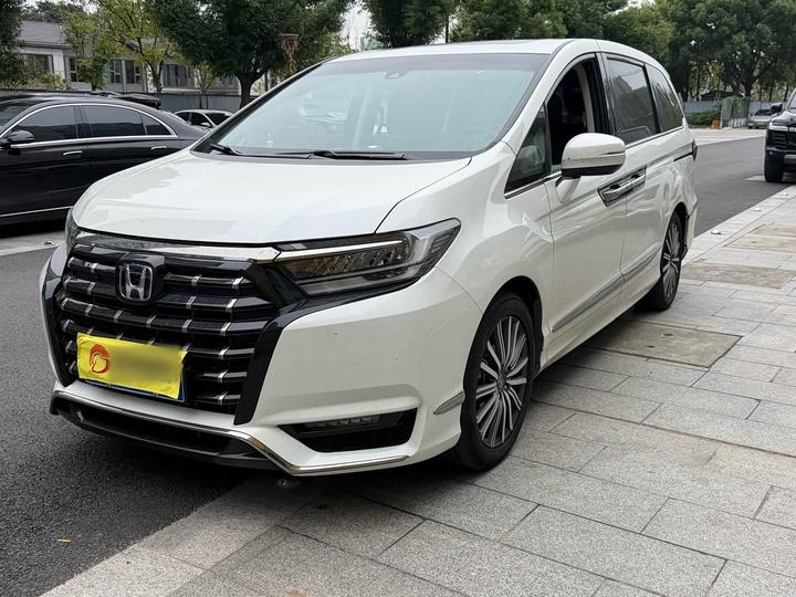 Elysion 2022 2.0L e:HEV Luxury