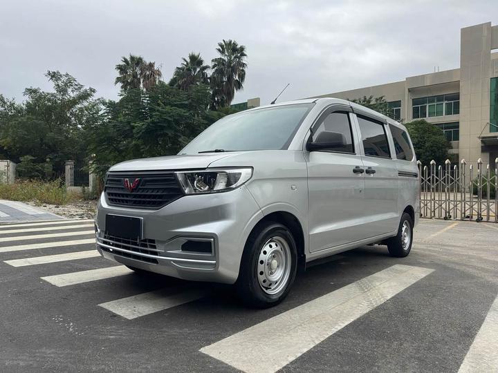 Hongguang V 2022 1.5L LAR