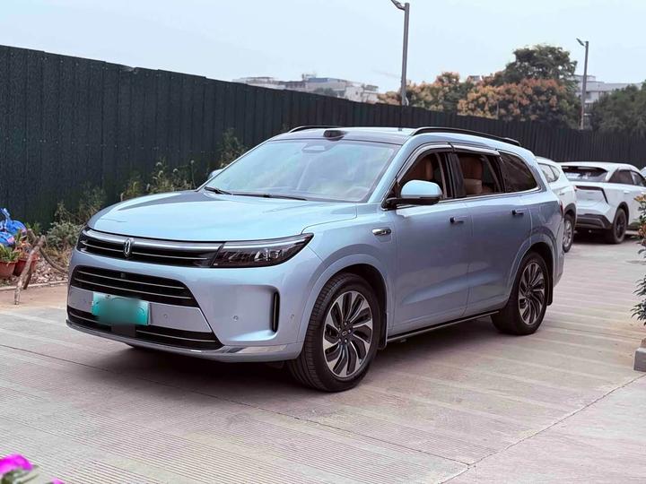 M7 2024 1.5T ADAS RWD Max 6-Seater