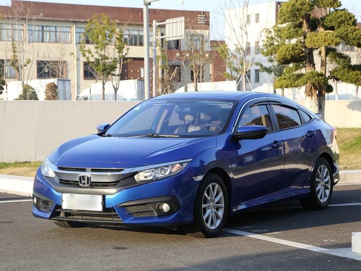 Civic 2016 180TURBO CVT Comfort