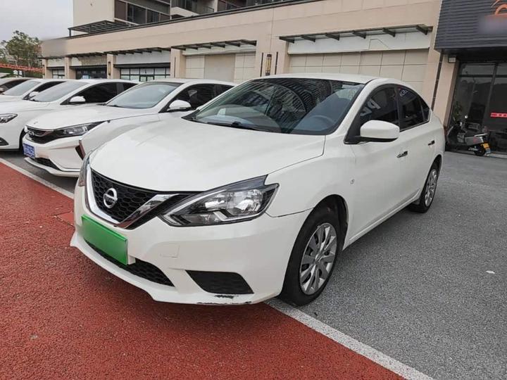 Sylphy 2021 Classic 1.6XE CVT Comfort