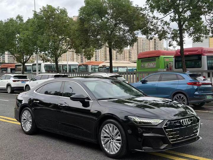 A7L 2024 45TFSI S-line