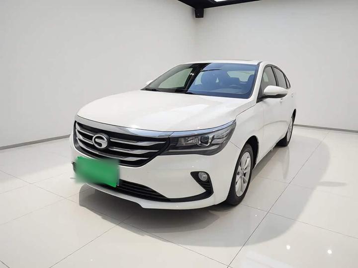 GA4 2018 200T AT Luxury