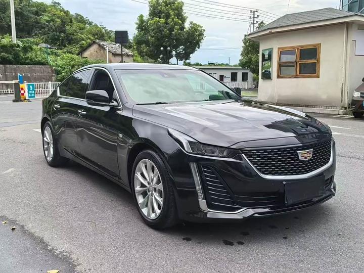 CT5 2021 28T Luxury