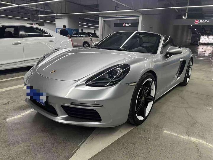 718 2018 Boxster 2.0T