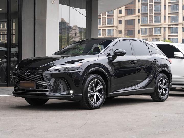 RX 2026 300 AWD