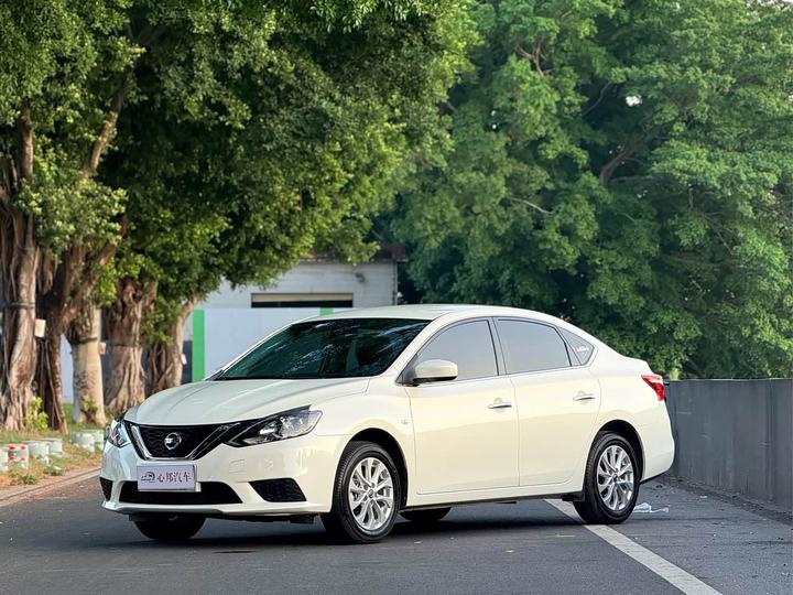 Sylphy 2024 Classic 1.6XE CVT Comfort