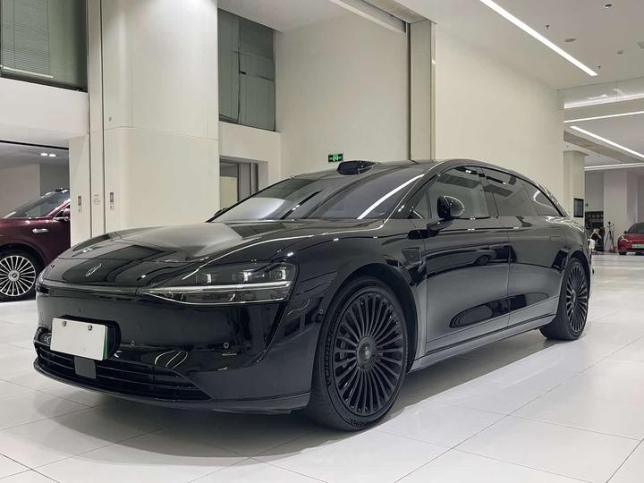 S9T 2025 EV AWD Ultra 192-Line LiDAR