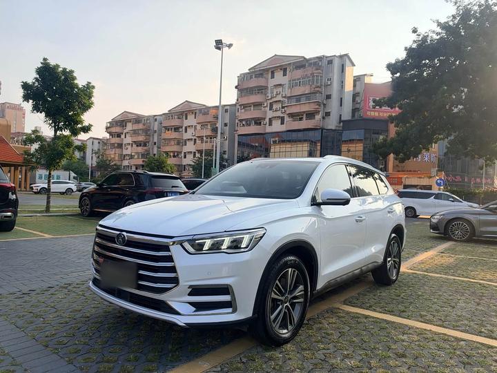 Song Pro 2019 1.5T AT Luxury